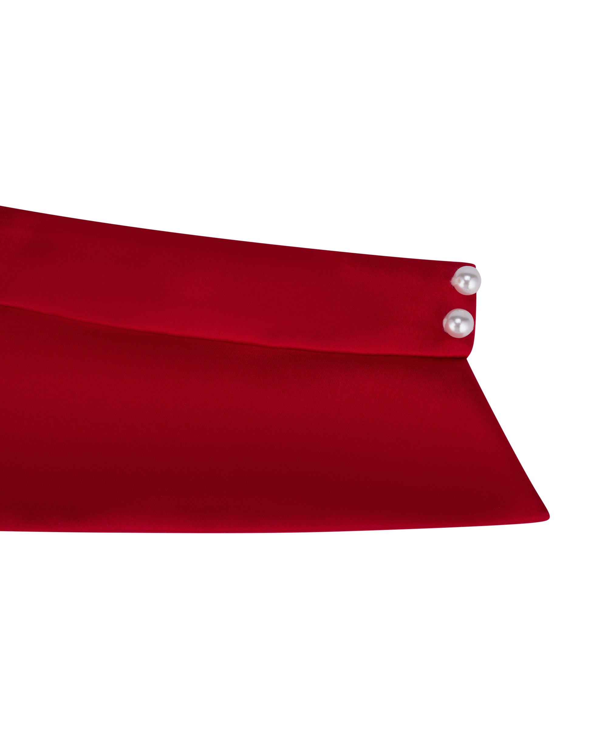 Satin collar red. 